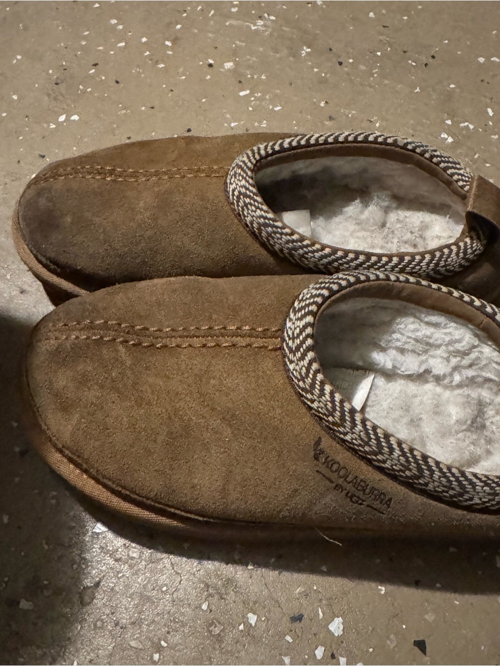 Comfortable Brown Suede Men's Slip-On Slippers with Plush Lining